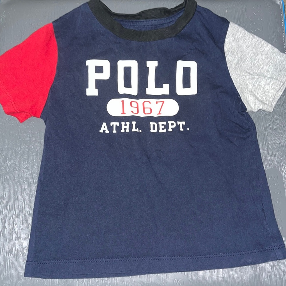 Ralph Lauren Polo T-Shirt. Size 24 months.